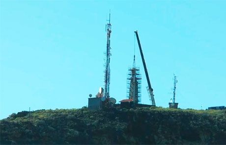 Comienza el desmonte de la escultura del Cristo en San Sebastián
