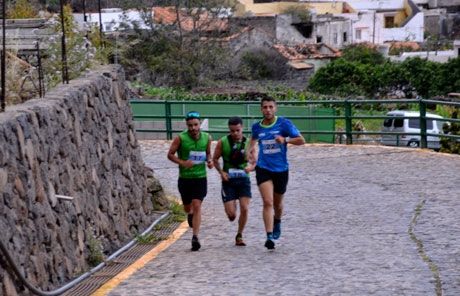 Los hermanos Escuela y Alejandro Armas dueños del pódium del I San Marcos Trail de Agulo