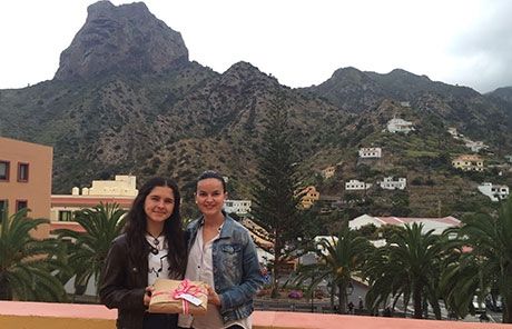 El Ayuntamiento de Vallehermoso entrega el premio al mejor relato corto del “mes de las letras”