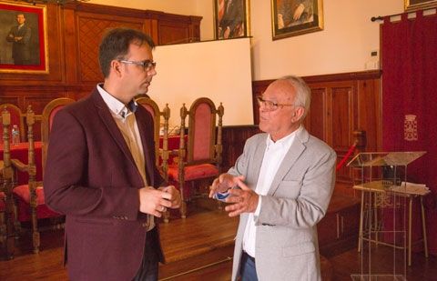 San Sebastián recibe su acreditación como ‘Ciudad Solidaria con el Alzheimer’