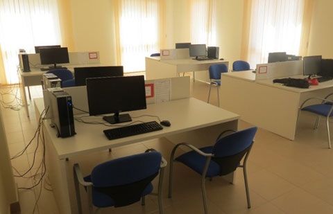 Más de 400 jóvenes utilizan cada mes los servicios del Centro Juvenil de San Sebastián