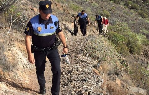 La Policía Local vuelve a desalojar a 20 personas de acampadas ilegales en La Gomera