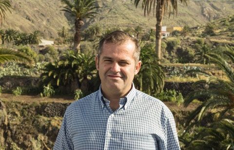 Rodríguez y Coello se reúnen para evaluar la situación de la variante de Vallehermoso