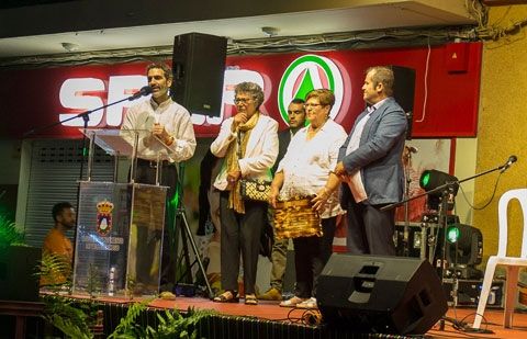 Vallehermoso homenajea al Grupo Chijeré en el XVI Festival Cultural Pedro Suárez