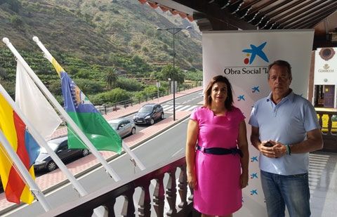 La Obra Social ”la Caixa” colabora con el Ayuntamiento de Hermigua para la compra de material ortoprotésico