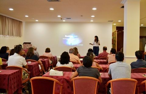 La Gomera cierra las I Jornadas Técnicas de Comercialización Online en Alojamientos Turísticos