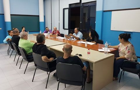 La Mesa Local de Comercio y el Ayuntamiento de Alajeró perfilan futuras actividades