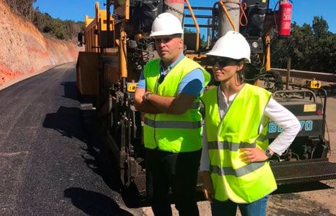Obras Públicas inicia la colocación de la primera capa de asfalto del tramo Epina-Arure