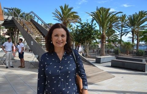 PSOE: “Curbelo llega tarde y mal a la petición de una ruta directa con Gran Canaria”