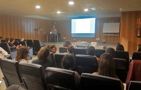 La Gerencia de Servicios Sanitarios de La Gomera celebra un curso sobre Terapéutica Pediátrica