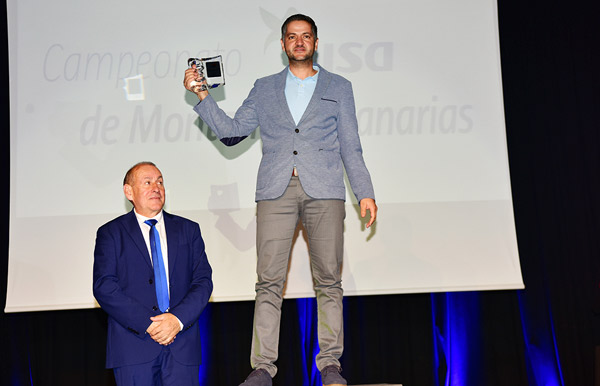 Gomera Racing arropó a sus galardonados en la Gala de Campeones de la Federación Canaria