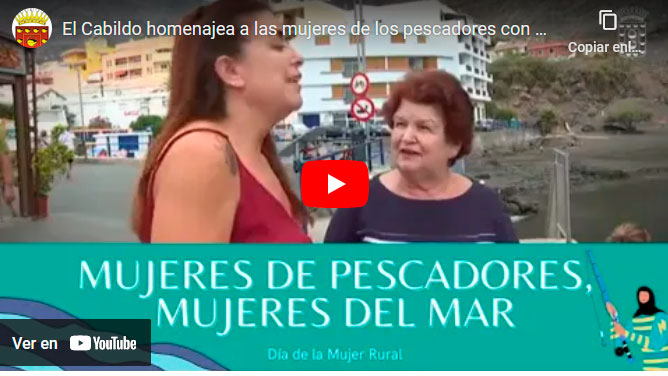 El Cabildo homenajea a las mujeres de los pescadores con motivo del Día de la Mujer Rural