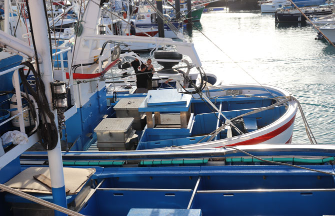 El Gobierno destina 400.000 euros a la mejora del equipamiento de las cofradías de pescadores