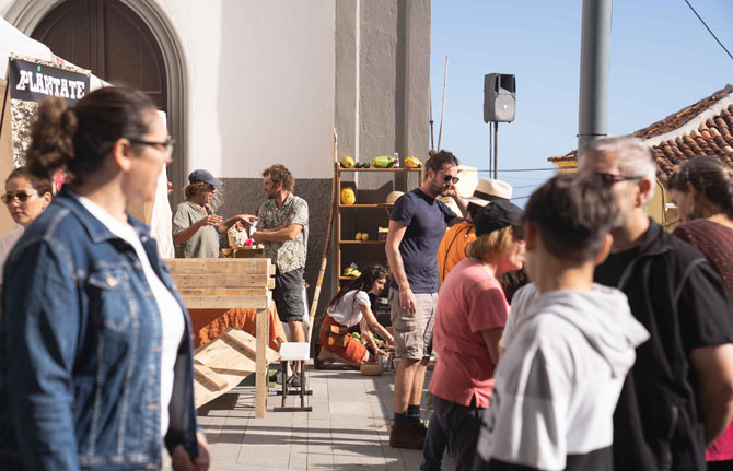 El Cabildo planifica actividades de dinamización comercial en San Sebastián y Valle Gran Rey