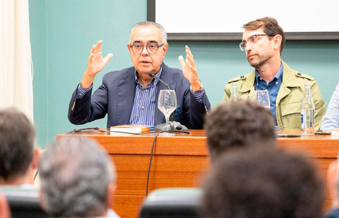 José Carlos Francisco defiende el aumento de la productividad para impulsar la subida de los salarios en Canarias