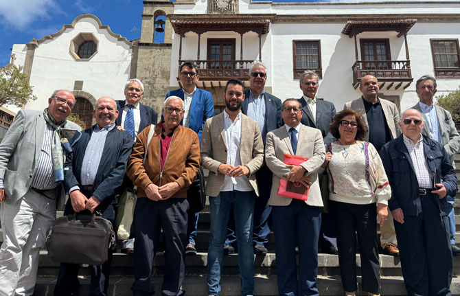 Icod de los Vinos acoge la celebración de la junta de cronistas oficiales de Canarias