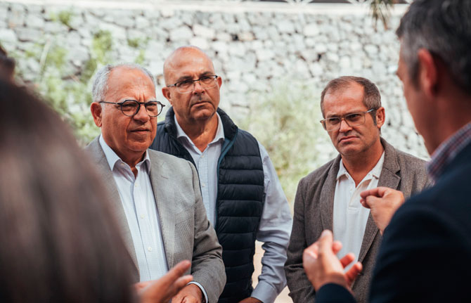 Consejería de Agricultura y Cabildo abordan estrategias de planificación de futuro para el sector guarapero