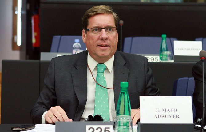 Gabriel Mato viaja a Venezuela como miembro de una delegación de acompañamiento del proceso electoral