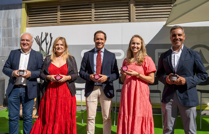 Transición Ecológica presenta la campaña ‘Una almendra bonita’ en la isla de La Palma