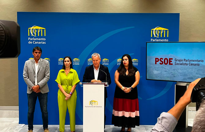 Franquis: “Este primer año de gobierno ha sido un año perdido para Canarias de retrocesos, recortes, engaños, incumplimientos y desigualdad”