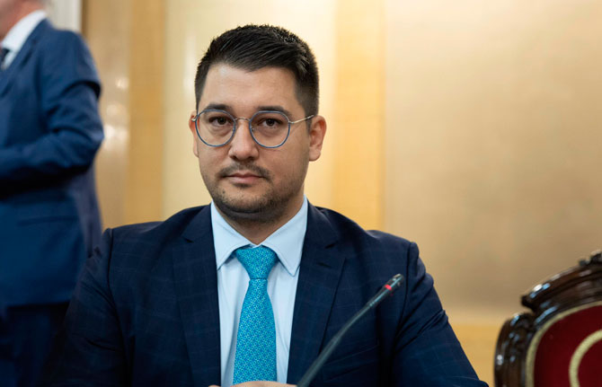 Fabián Chinea (ASG) subraya en el pleno del Senado que con la reforma migratoria “Canarias no puede esperar más”