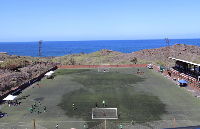 El Ayuntamiento de Valle Gran Rey licita los trabajos de mejora y acondicionamiento del Campo Municipal Playa del Inglés
