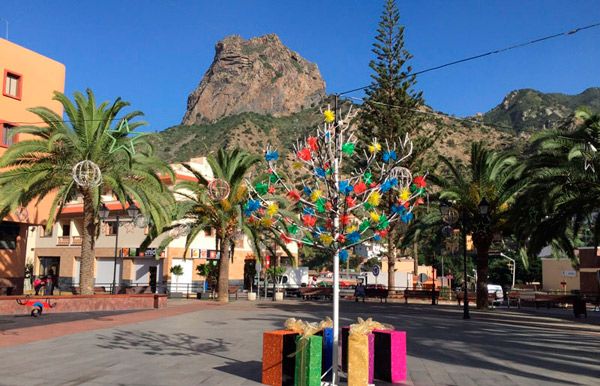 Vallehermoso se transforma en el Pueblo de la Navidad con una extensa programación
