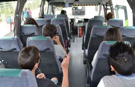El Gobierno autoriza 124 millones en ayudas a Canarias y Baleares para financiar la gratuidad del transporte público