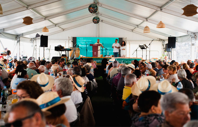 El Encuentro del Mayor reúne a más de 800 personas en una jornada de convivencia celebrada en Vallehermoso
