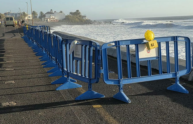 El PSOE de Valle Gran Rey alerta del deterioro del muro de contención de la avenida marítima